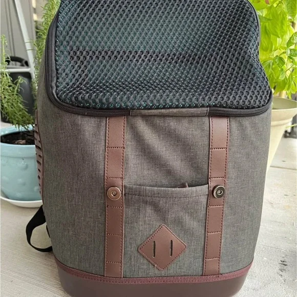 Gray and Brown Pet Carrier Backpack - Picture 9 of 11
